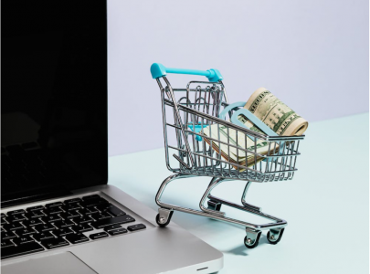 白鯨外貿(mào)網(wǎng)站建設(shè)為您分享：外貿(mào)商城的特點是什么