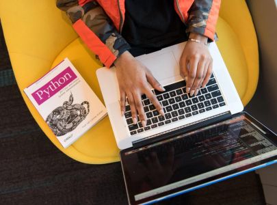 白鯨外貿(mào)網(wǎng)站建設(shè)為您分享：商城系統(tǒng)建設(shè),如何搭建網(wǎng)上商城平臺(tái)?